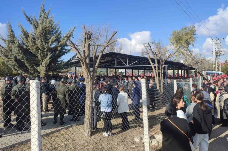 Şehit Pilot Üsteğmen Cüneyt Kandemir Ankara’da son yolculuğuna uğurlandı 