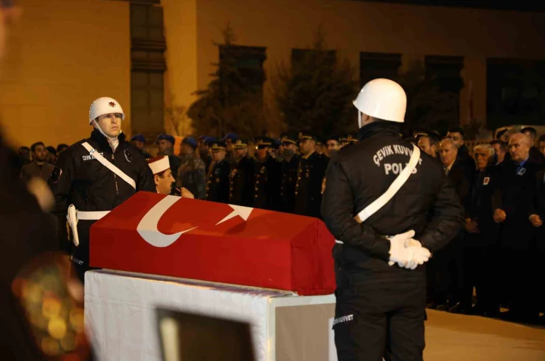 Şehit polis memuru Seçkin Yalçın, memleketi Elazığ’da törenle karşılandı 