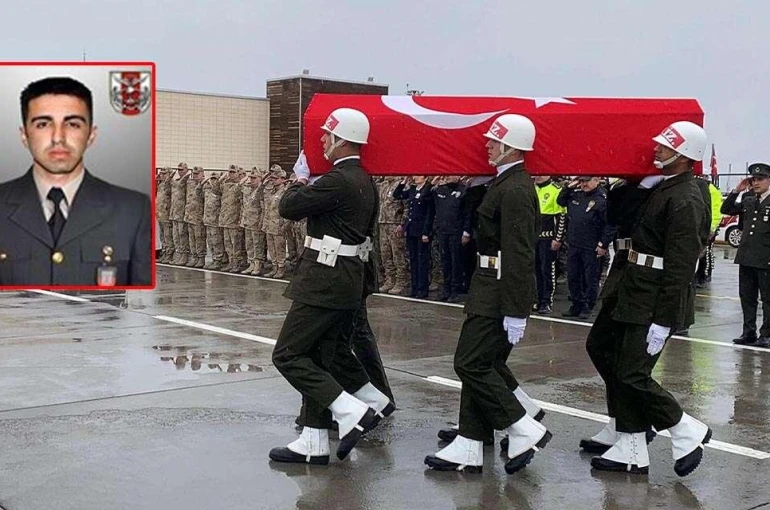 Şehit Selman Akarsel’in naaşı memleketi Konya’ya gönderildi