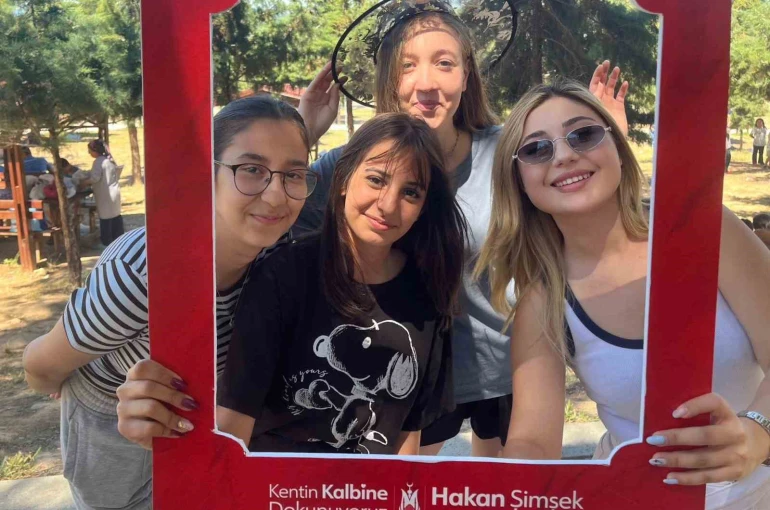 Şehzadeler’in gençleri LGS stresini Hamalın Kırı’nda attı