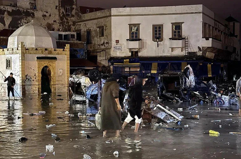 Sel felaketinde 37 can kaybı