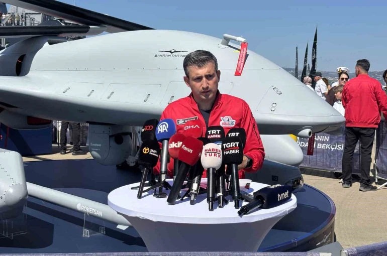 Selçuk Bayraktar: "Oyunun dışında kalmamak için kendimize göre stratejimizi belirledik" 