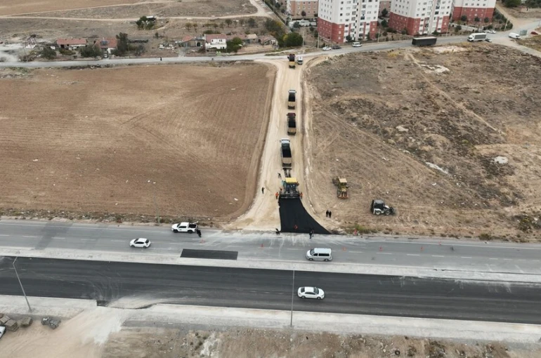 Selçuklu’da asfalt çalışmaları devam ediyor 