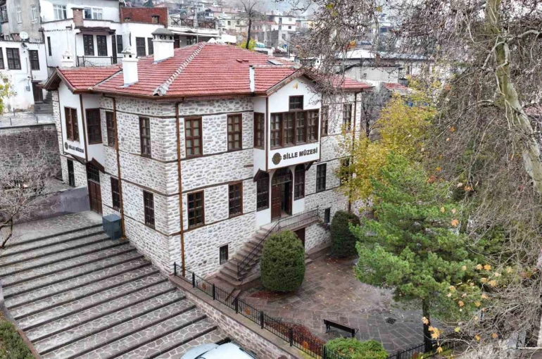 Selçuklu’nun sembol mekanlarında Şeb-i Arus yoğunluğu yaşanıyor