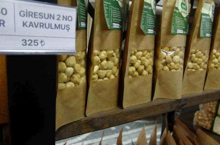 Serbest piyasada ucuzlayan fındık raflarda el yakıyor 