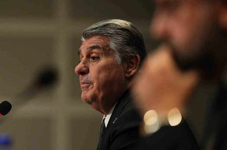 Serdal Adalı: "Minimum 4 oyuncu daha transfer etme amacımız var" 