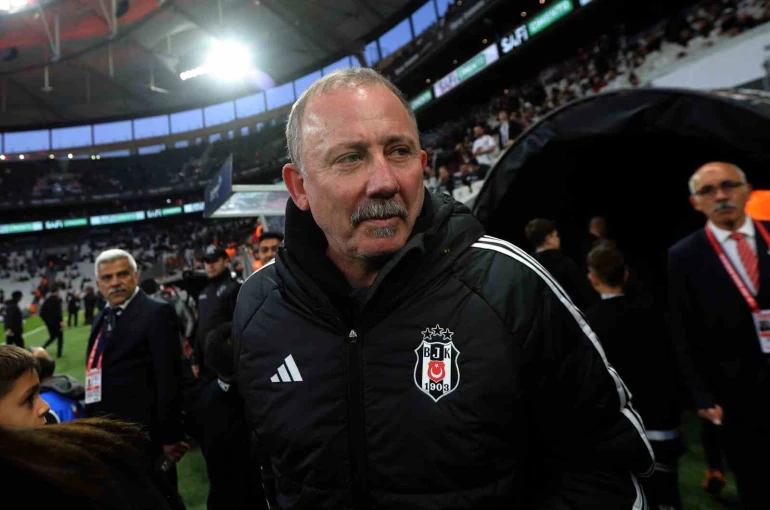 Sergen Yalçın, Beşiktaş’ın başında ligdeki 100. maçını geride bıraktı 