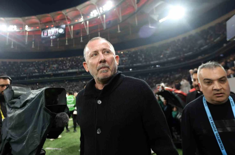 Sergen Yalçın’dan kadroda 8 değişiklik 