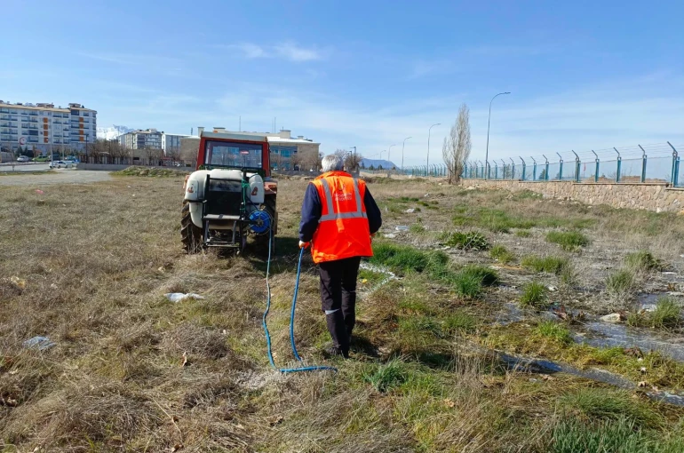 Seydişehir Belediyesinden Larvasit İlaçlama Çalışması