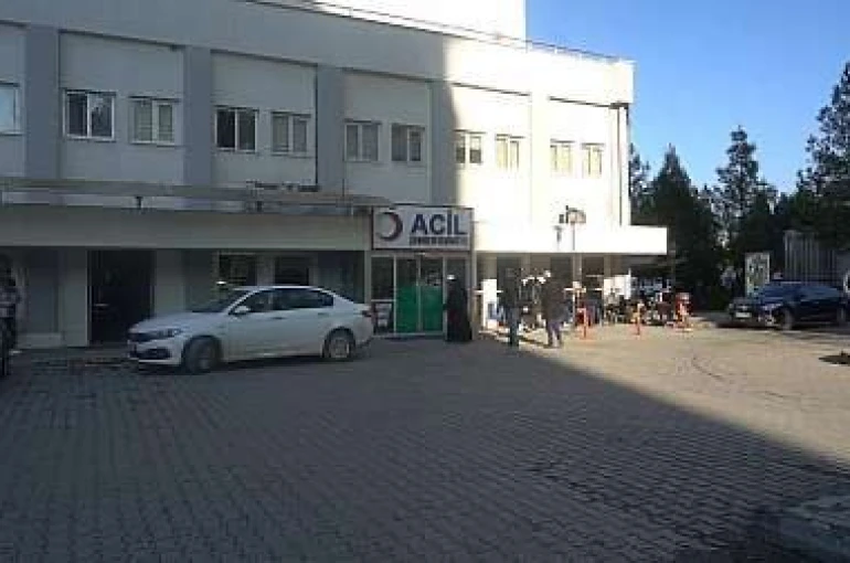 Siirt Kurtalan’da 13 öğrenci zehirlenme şüphesiyle hastaneye kaldırıldı 