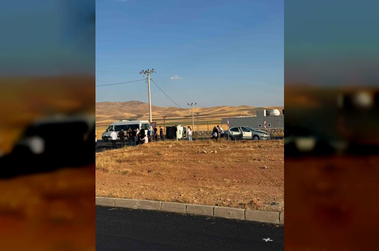 Siirt’te araçlar çarpıştı: 2 yaralı