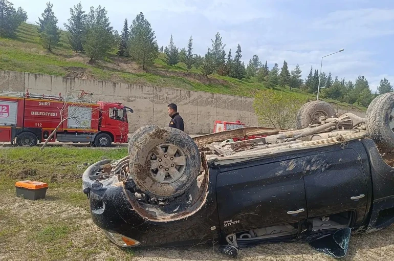 Siirt’te kontrolden çıkan araç takla attı: 1 yaralı 
