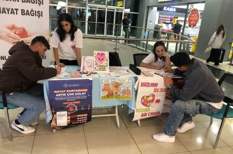 Siirt’te vatandaşlar organ bağışı hakkında bilgilendirildi 