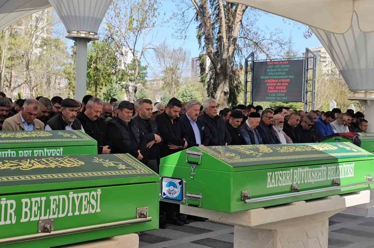 Silahlı kavgada hayatını kaybeden adam toprağa verildi 