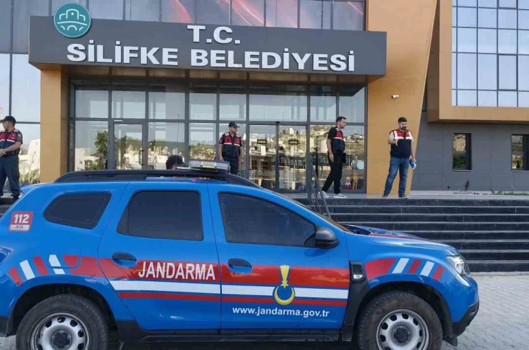 Silifke Belediyesine yönelik ’rüşvet’ soruşturmasında tutuklu sayısı 10’a yükseldi 