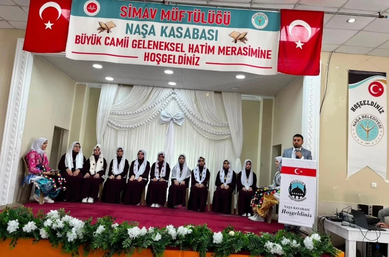 Simav Naşa’da geleneksel hatim merasimi 