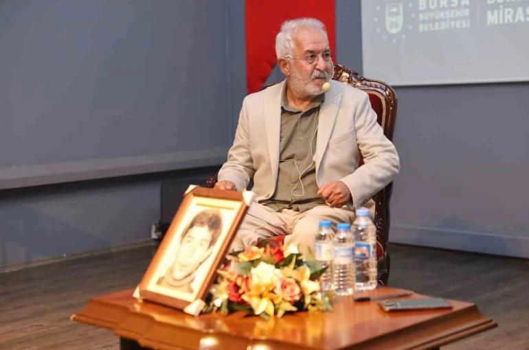 Simit kokusunda sahne ışığına yolculuk 