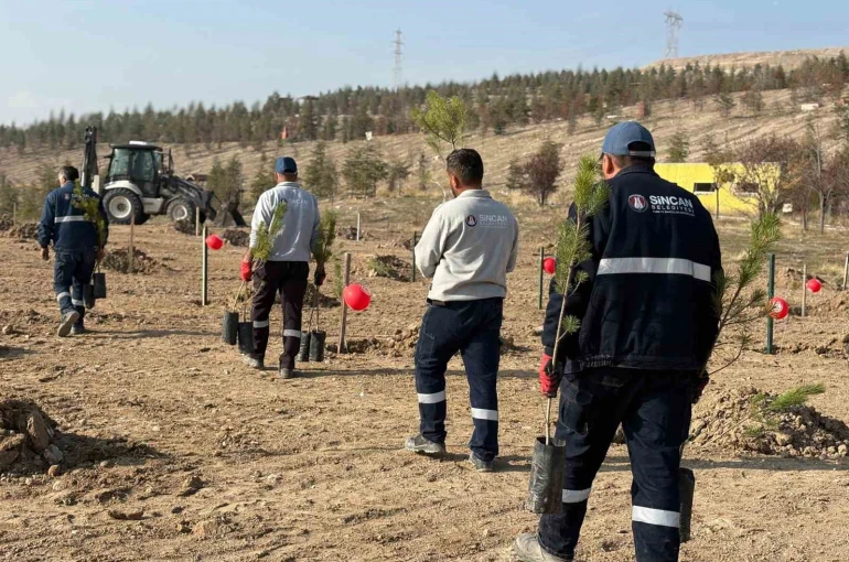 Sincan Belediyesi’nden kadına yönelik şiddete karşı anlamlı etkinlik 