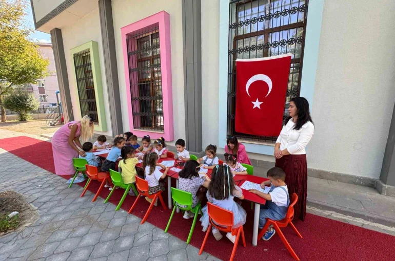 Sincan Belediyesi’nin yaptığı kreşlerde yeni eğitim dönemi başladı