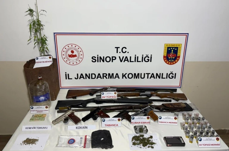 Sinop’ta jandarmadan uyuşturucu operasyonu: 2 gözaltı 