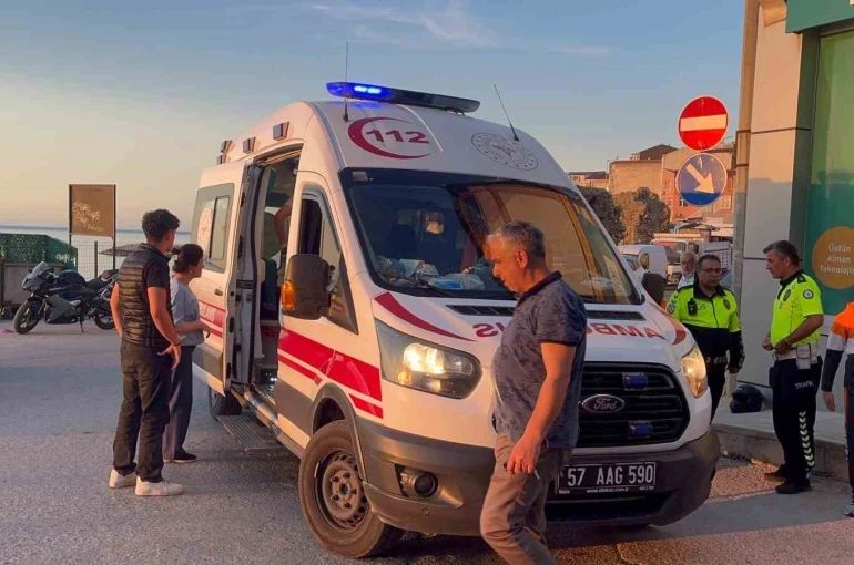 Sinop’ta kontrolden çıkan motosiklet devrildi: 1 yaralı 