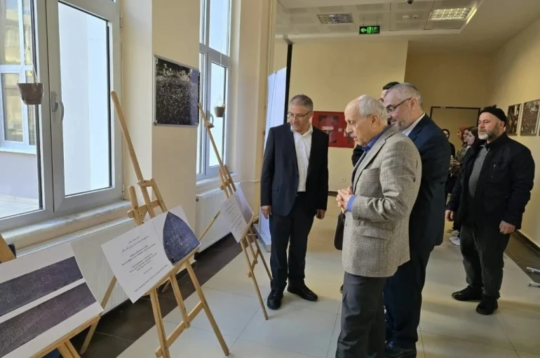 Sinop’ta tarihi yapılardaki ayet ve hadisler sergiyle gün yüzüne çıktı 