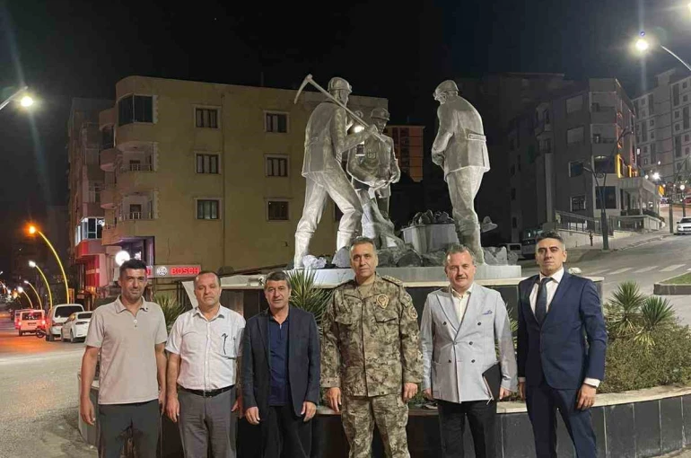 Şırnak Emniyet Müdürü Sazak, gece denetimine çıktı