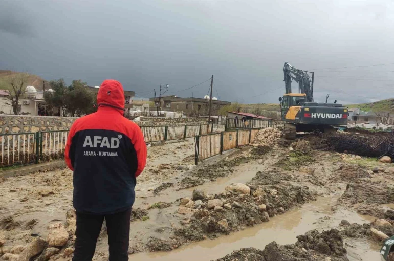 Şırnak’ta dereler taştı: Çok sayıda konut ve ahır zarar gördü 