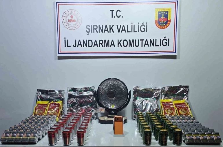 Şırnak’ta jandarma ekipleri 21 milyonluk kaçak ürün ele geçirdi 