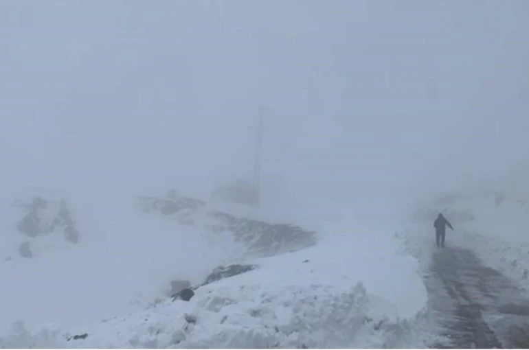 Şırnak’ta kar kalınlığı 20 santimetreyi aştı 