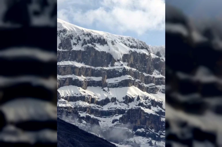 Şırnak’ta kar şelalesi mest etti 