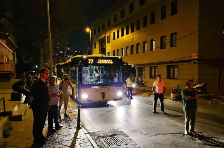 Şişli’de iş yerinde çıkan yangın paniğe neden oldu