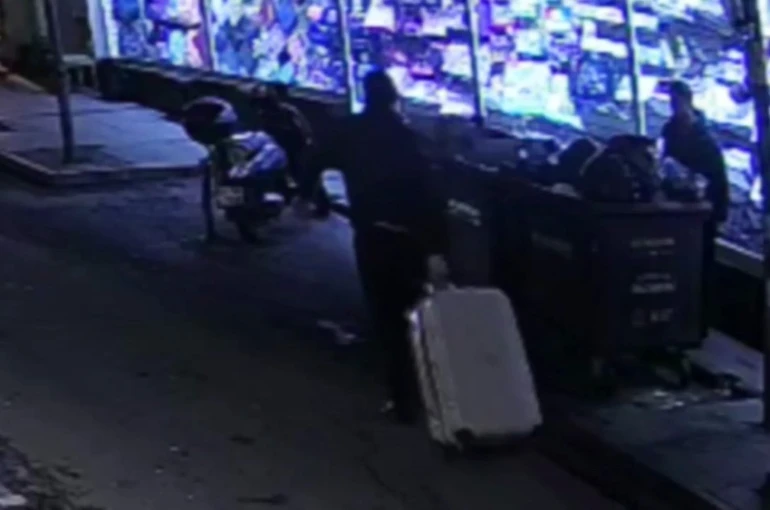 Şişli’deki dehşete ilişkin görüntüler ortaya çıktı: Cesedi valizde böyle taşımışlar 