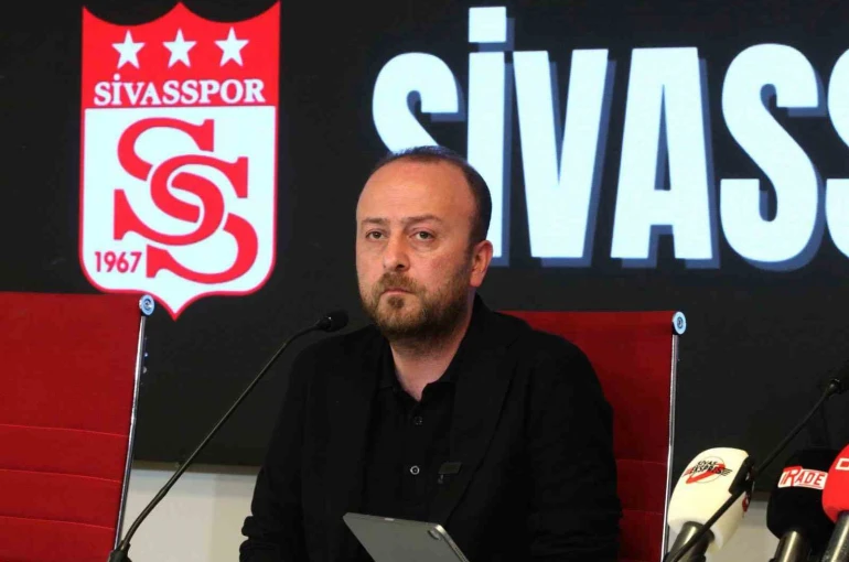 Sivasspor Başkanı Özçoban’dan taraftara çağrı