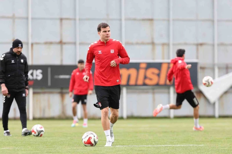 Sivasspor’da Iğdır FK maçı hazırlıkları devam ediyor 