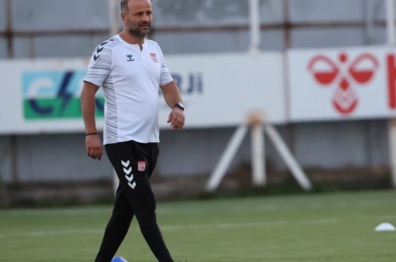 Sivasspor’da Sarıyer maçı hazırlıkları başladı 