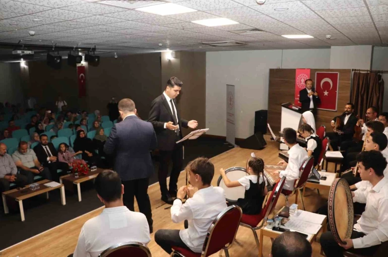 Sivas’ta çocuklardan Mevlid-i Nebi Haftası’na özel konser 
