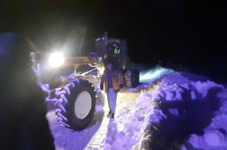 Sivas’ta kar esareti: Hastaya 4 saatte ulaşıldı