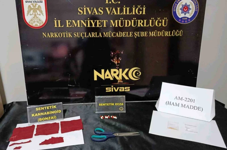 Sivas’ta narkotik operasyonu: 3 tutuklama