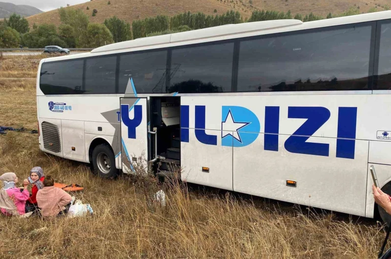 Sivas’ta otobüs kazası, çok sayıda yaralı 