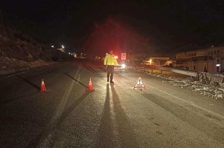 Sivas’ta tipi nedeniyle ulaşımda aksamalar yaşanıyor