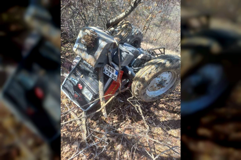 Sivas’ta traktör devrildi, 2 kardeşten 1’i öldü 