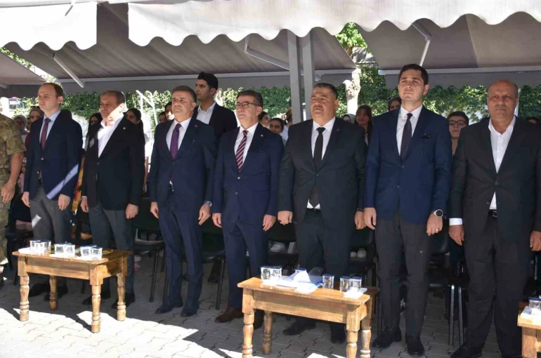 Siverek’te ilköğretim haftası kutlandı