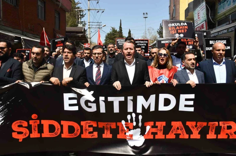 Siverek’te okul saldırısına tepki 