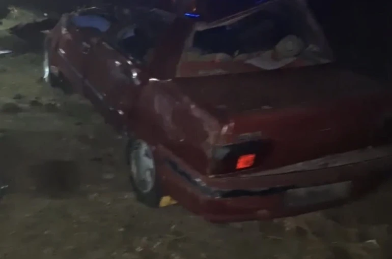 Siverek’te otomobil şarampole devrildi: 1 ölü 