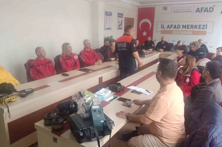 Sivil toplum kuruluşlarına ’Tehlikeli Maddelere Müdahale’ eğitimi verildi 