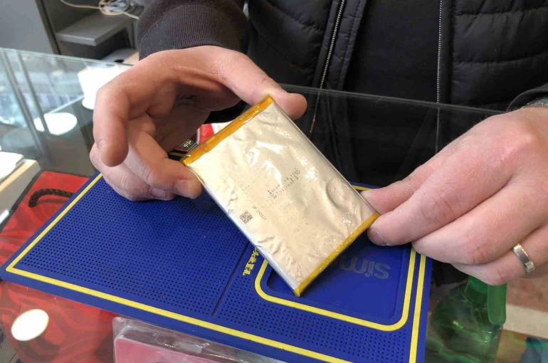 Soğuk havalar telefon bataryalarının ömrünü azaltıyor 