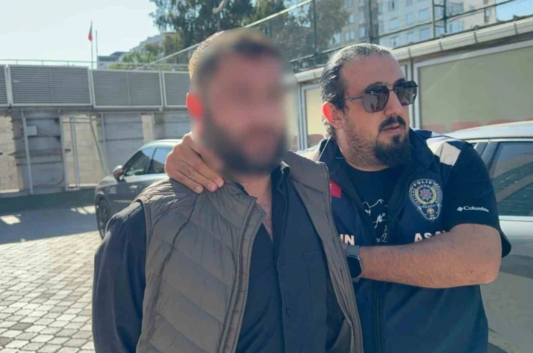 Sokak ortasında silahla dehşet saçıp 3 kişiyi vuranlar adliyeye sevk edildi