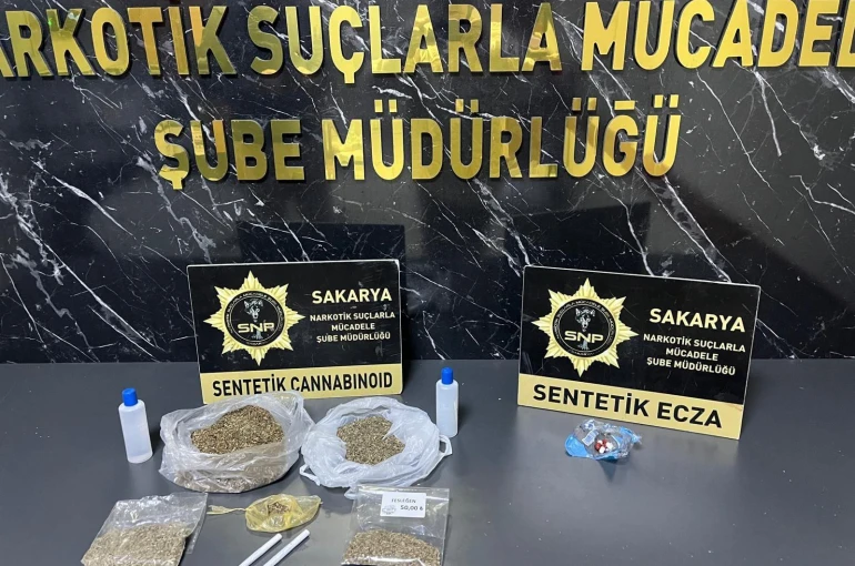 Sokak satıcılarına operasyon: 13 şüpheli gözaltında