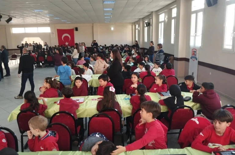 Söke’de Okullar Arası Akıl ve Zeka Oyunları Turnuvası düzenlendi 